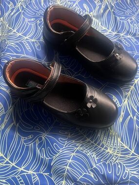 Angels Black Mary Jane School Shoes with Flower Detail (4)